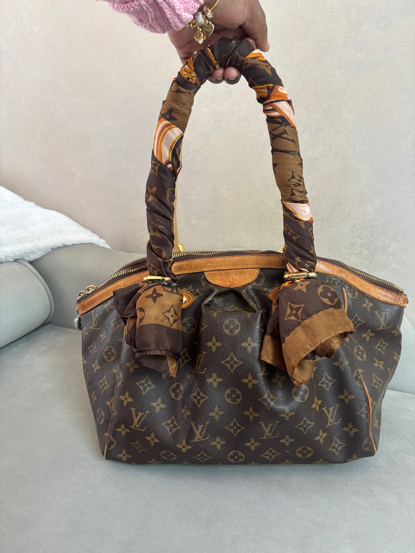Louis Vuitton Tivoli GM Bag
